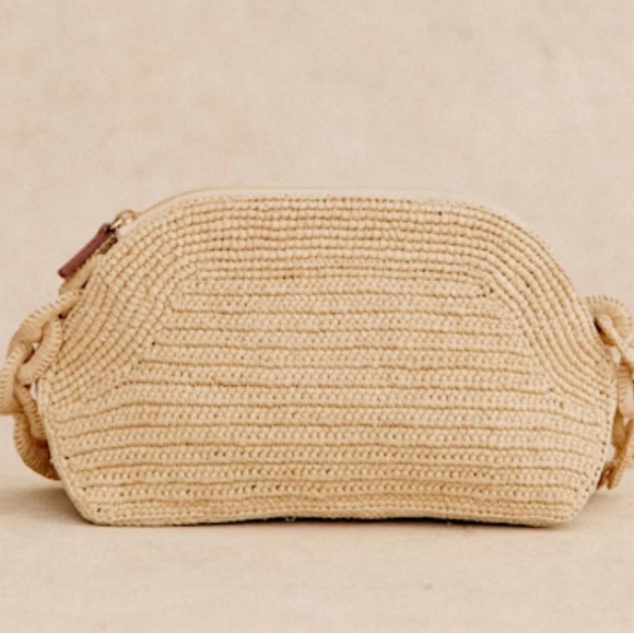NWOT Sezane Isabelle Raffia Shoulder Bag
PERFECT BRAND-NEW CONDITION - Picture 3 of 10